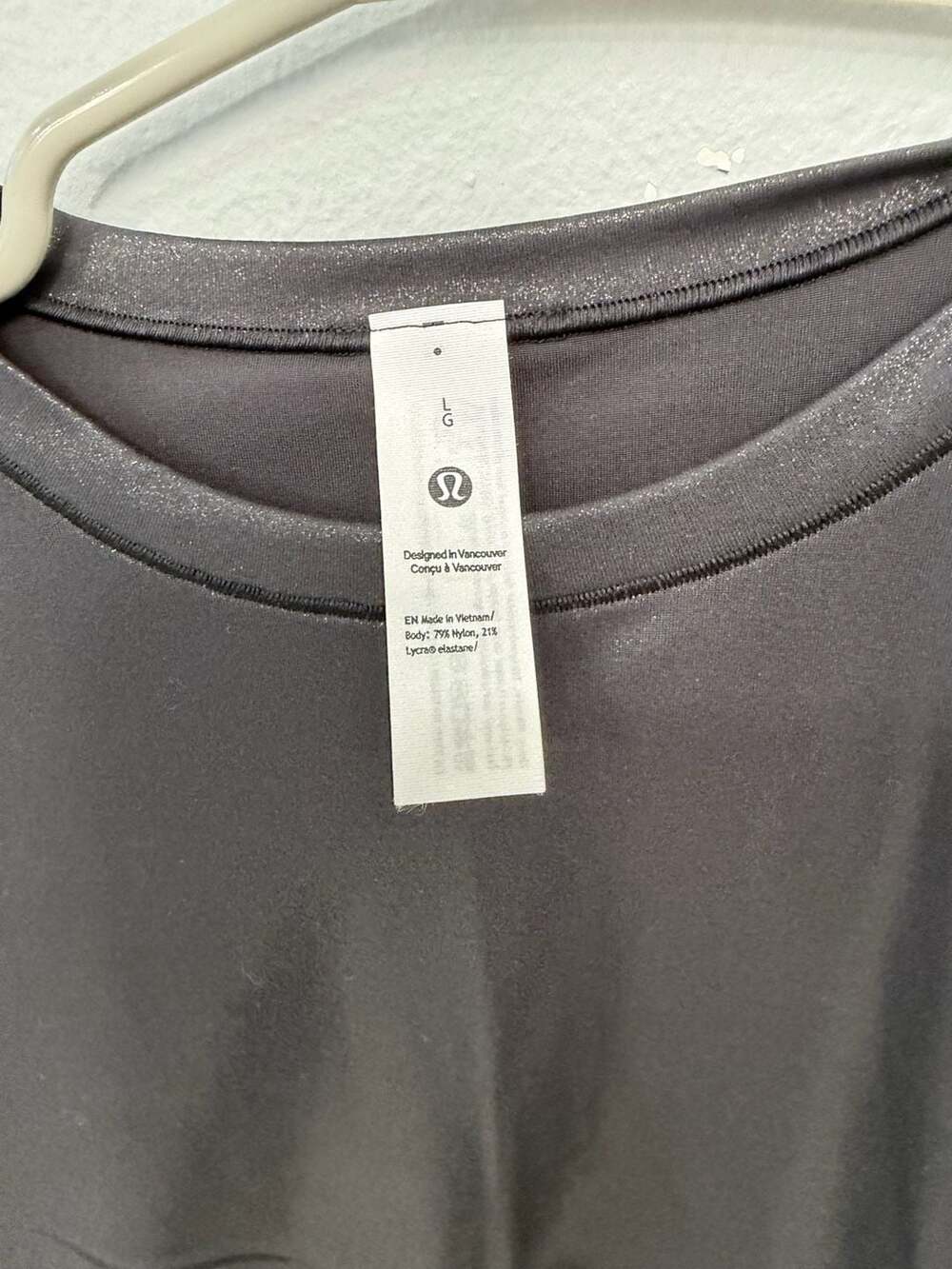 Lululemon Wundermost Ultra-Soft Nulu Crewneck Cropped T-Shirt Shine Black Size L - Picture 3 of 3